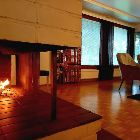 Sweet Home, Fireplace * 로바니에미