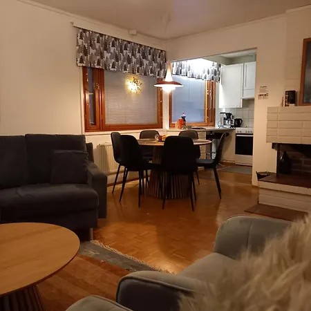 Sweet Home, Fireplace Daire *