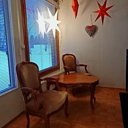 Sweet Home, Fireplace Daire *