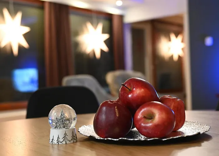 Sweet Home, Fireplace *